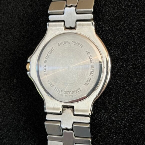 BULOVA | NFL Superbowl Men's two-tone watch-NEW Battery - Picture 4 of 16